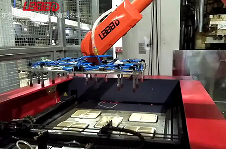 碼垛機(jī)器人手爪應(yīng)用及各優(yōu)點(diǎn)