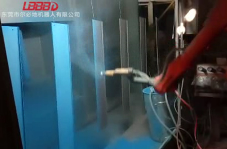 爾必地噴涂機器人噴塑客戶現場案例