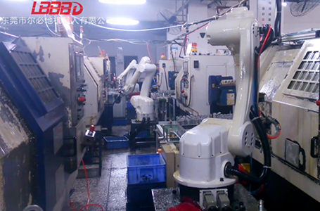 爾必地沖壓機(jī)cnc上下料機(jī)器人現(xiàn)場作業(yè)案例視頻