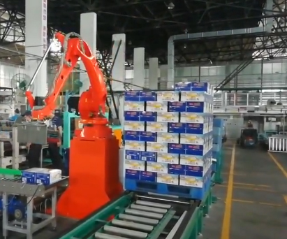 碼垛機(jī)器人生產(chǎn)線